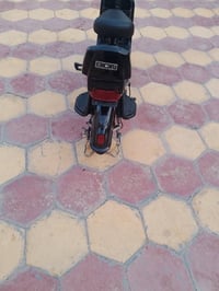 شباب دراجه شحن حجم 14 للبيع دراجع حلوه ونضيفه مستعمله 3اشهر جديده بمعن...