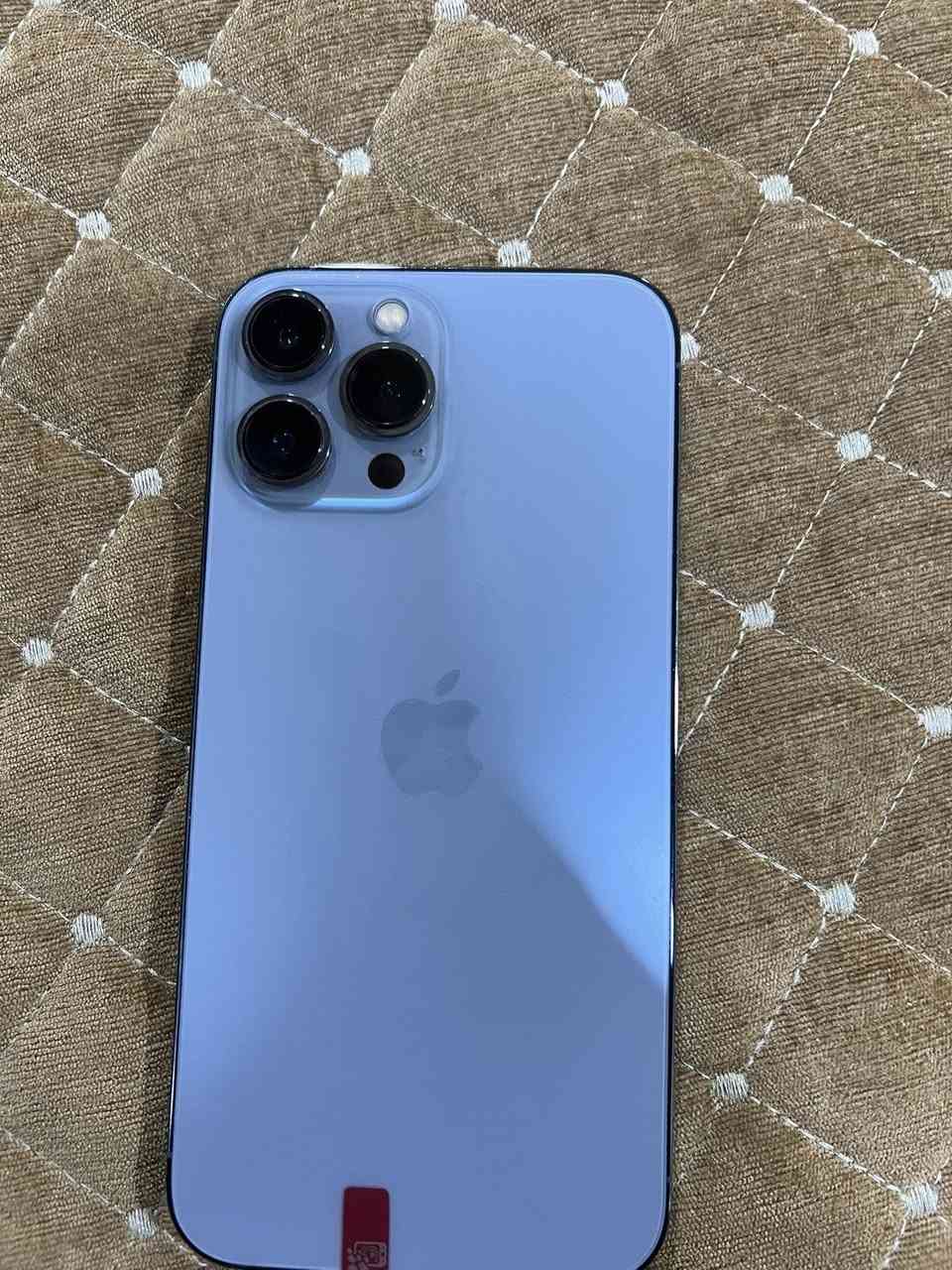 13 بروماكس بطاريه 91 وتر بروف نضافه فول زلغ مابي السعر 700 وبي مجال ***********
