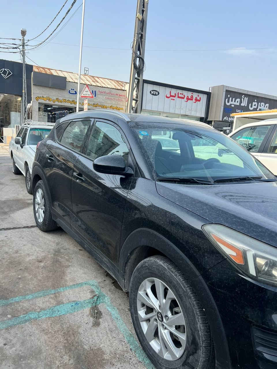 توسان موديل 2021 
وارد امريكي بيه دعاميه صبغ فقط
ماشية 57الف ميل 
فول مواصفات بدون فتحه 
السعر 180 
مكانه بغداد المنصور 
***********
