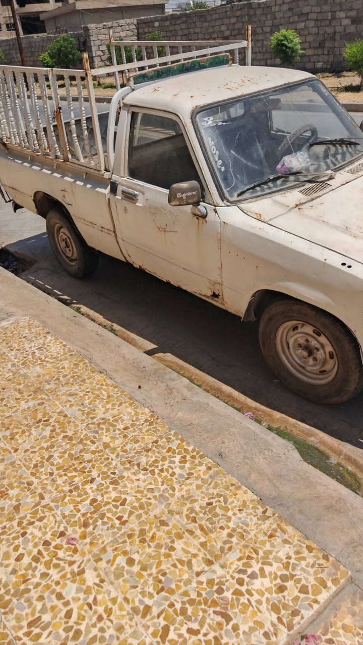 بيكم للبيع موديل 80 رقم أصفر مكفوله من المحرك والكير شرط التحويل السعر 17 ورقة وبيها مجال العنون الموصل الرشيدية الموشراي لايتصل للإستفسار اتصل على رقم   ***********
