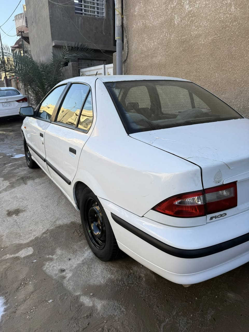 سمند 12 سيارة تخم تاير صدر جديد كلچ جديد قوايش رولات تبريد تدفئة كهربائيات كلها بلادية  سعرها 45 بغداد الدورة ***********
