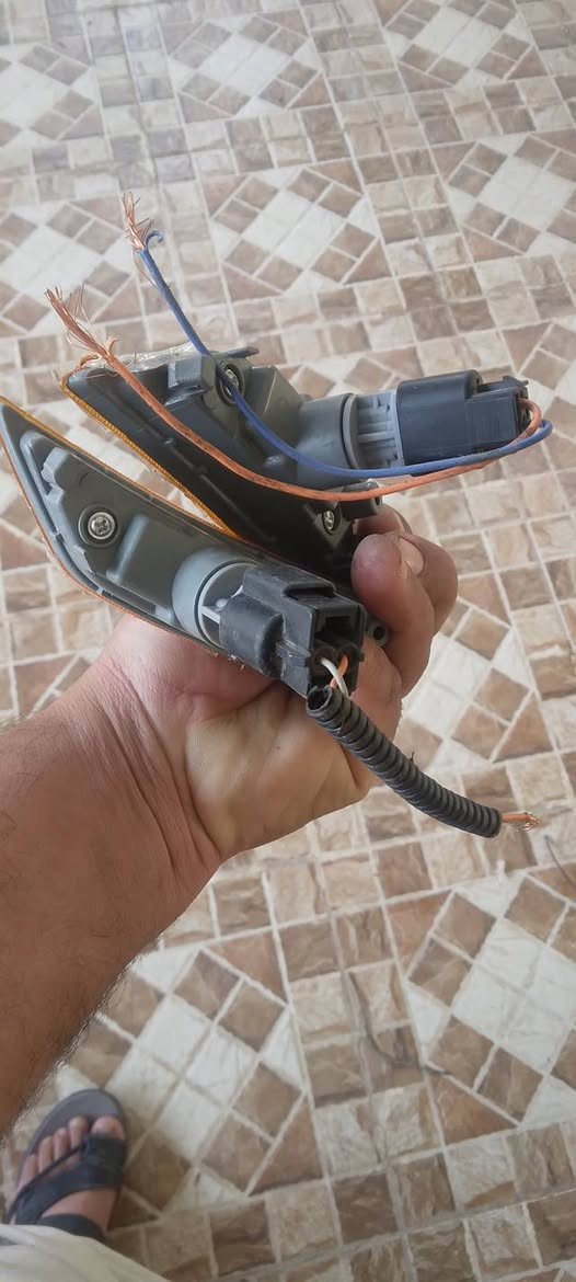 سلام عليكم اخواني 
عندي غراض لبيع
فسفورات دعاميه اصليات هنه وفيشهن
كمبريسر تفصيخ مال حاويه شرط الشغل
لايت ولد شغال بدون جامه الجه اليمنه
عنواني ديوانيه شافعيه وهذا رقمي ***********
