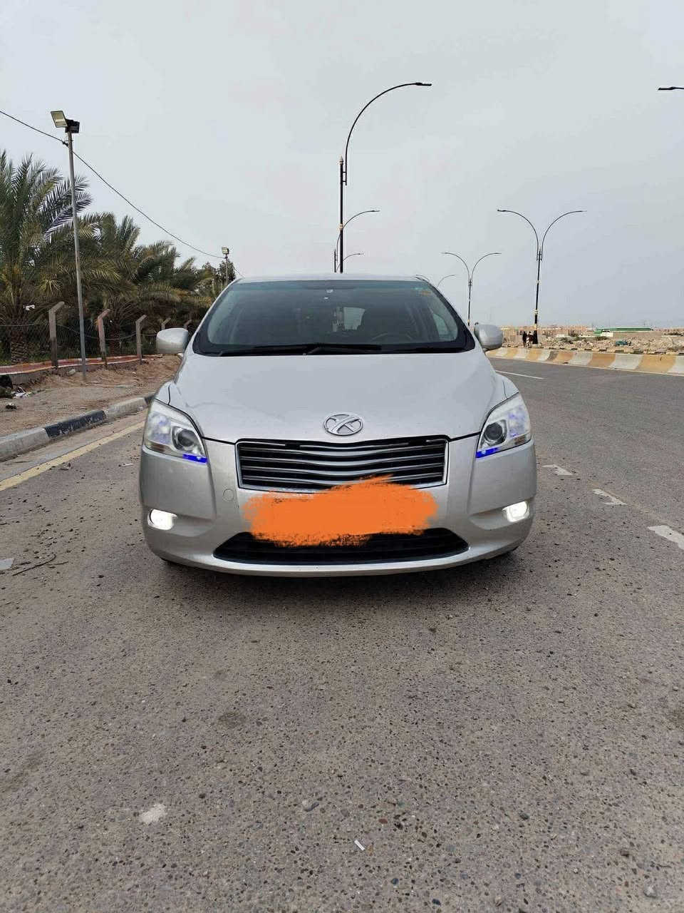 السلام عليكم تيوتا ماركx ٢٠١٢ ادوات ادوات ٧راكب  
كير محرك شرط صدر شرط تايرات جدد تدفئة تبريد للبيع او مراوس. ***********
