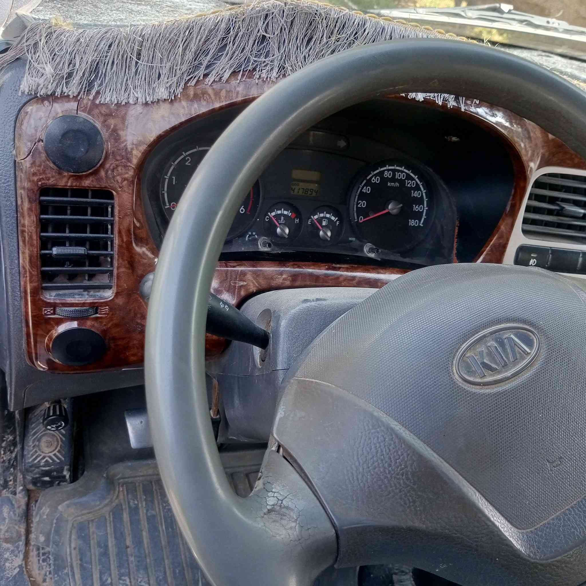 السلام عليكم كيا 2011 رقم ديالى تفاصيل اكثر الاتصال على الرقم *********** مكانها ديالى السعر 85 وبيها مجال
