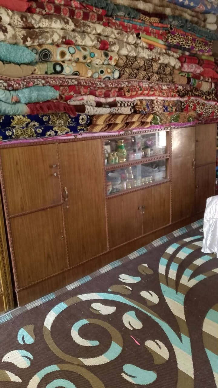 اخشاب للبيع  فول ناضفه السعر ع هاذ الرقم مامتواجد ع خاص ***********
