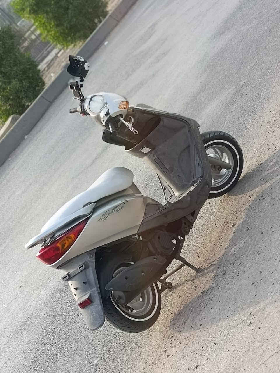 سلام عليكم دراجه بريز نثي مكفوله الدراجه حلوه ما صار اهواي من نزلتها من رمبه للمراوس حسب القناعه العنوان مدينه الصدر رقم  ***********
