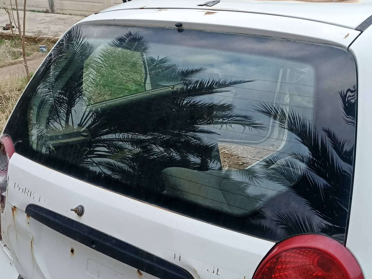 السلام عليكم . قطع تفصيخ سبارك للبيع
قطع تفصيخ سبارك للبيع. الدشبول. الدركه. الويل والتاير. بطاين البوب. الحصان. جام البوب. الجامه الخلفيه. المحرك والكير بكامل التفرعات ملاحظة المحرك يخبط. 
***********  متوفر على الواتساب
