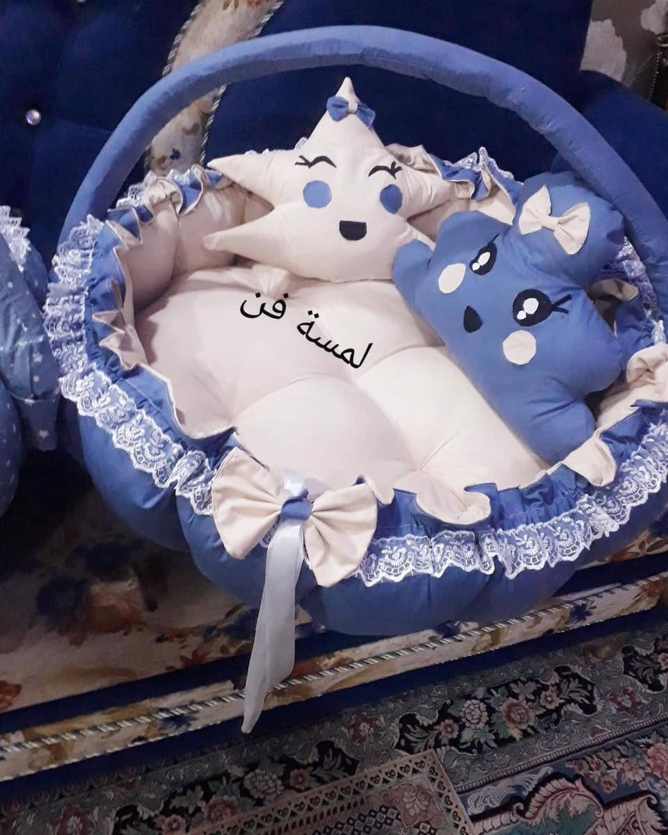 #لمسة_فن___________________تصميمي_حسب_الطلب #مهد_بيبي #طقم_بيبي_نست
مصنوع من القماش البارد القطني 💯  والديباج الطبي 
آمن  على بشرة الاطفال 
سهل النقل  في اي مكان مع  قوس متحرك للنامسويه   مع وسادات
#للحجز_او_الاستفسار_مراسلتنا_دايركت📩 #توصيل_جميع_محافظات_العراق


**إذا كنت صاحب هذا الإعلان وتريد حذفه لأي سبب، رجاءا أرسل رسالة إلى الدعم الفني**