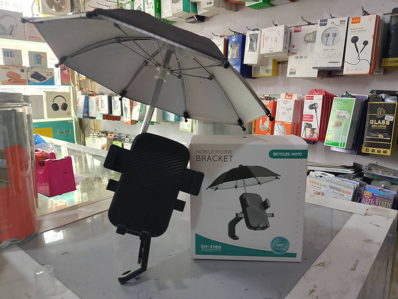 🌧️☔️
اخوانه جماعة الدليفري وأصحاب الستوتات 👇

بما أنه أمطار الخير بدت تنزل 🌧️ والمنخفضات الجوية مستمرة
لا تخلي الشغل يوگف ولا تضوج من المطر 💪

🔥 وفرنالكم ستان أبو المظلة☂️☂️☂️
✔️ يحميك من المطر 100%
✔️ عملي ومريح بالحركة
✔️ شكل أنيق ومرتب
✔️ جودة قوية تتحمل الشغل اليومي

💥 والسعر؟ بعد أحلى😍😍😍

📍 متوفر الآن في:
مركز المهندس للإلكترونيات
ذي قار – قضاء الفهود مقابل صيدلية الفهود المركزية

📞 لا تتردد... تعال وجرب بنفسك
وخلي شغلك مستمر مهما كانت الأجواء 🌧️🔥


**إذا كنت صاحب هذا الإعلان وتريد حذفه لأي سبب، رجاءا أرسل رسالة إلى الدعم الفني**