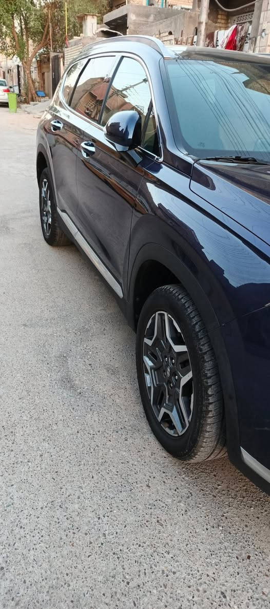 سنتافي فول لمتد ٢٣ ماشيه ٢٩ مكفوله كفاله عامه صور الحادث موجوده فقد الدعاميه ونفسها رجعتها السعر ٢٢٠  محرك توربو 2500
المكان بغداد 
رقم الهاتف ***********
