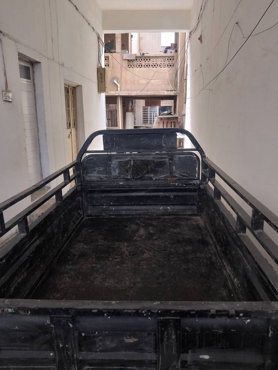 السلام عليكم للبيع مكاني بغداد  ***********
