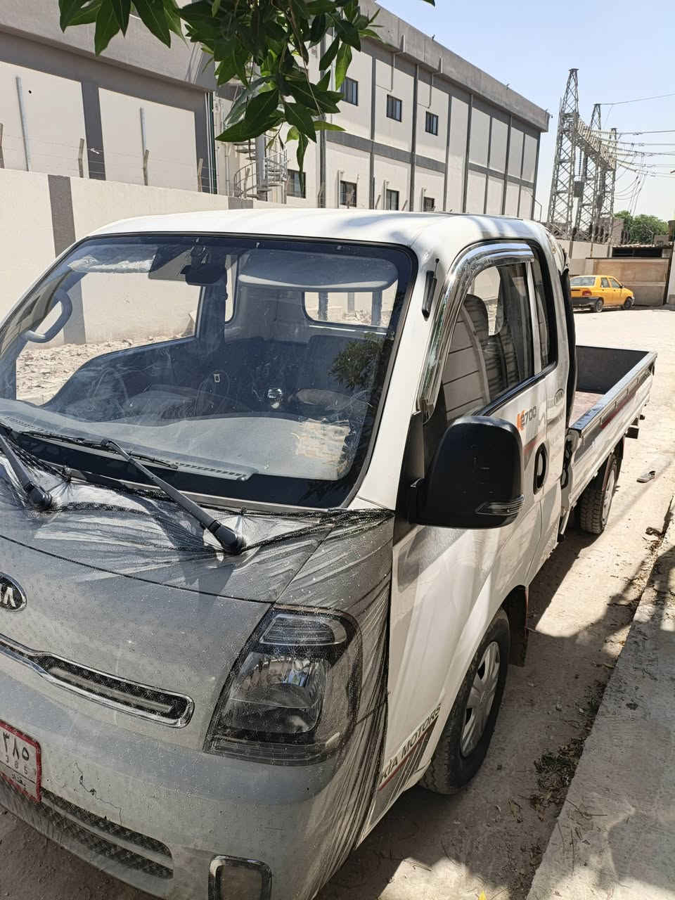 كيا حمل موديل  21جاهزه بيها صبغ الربع الوره الباب فقط رقم بغداد شرط تحويل
***********
سعرها 128
