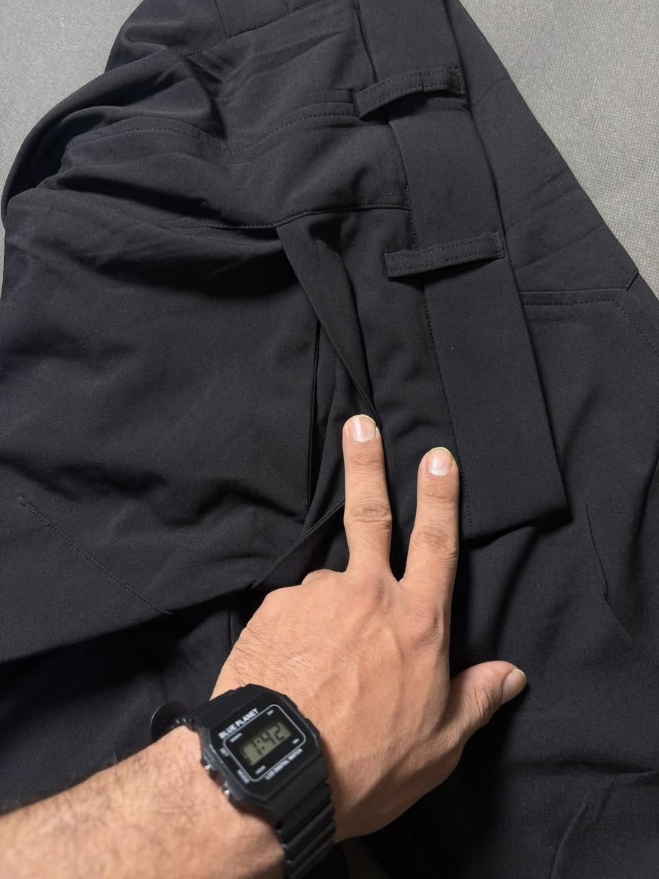ARC'TERYX- GORE- TEX
نظافة 100%بعده بل ليبل
قياس٣٤.٣٥
يتوفر توصيل5 الاف لجميع محافظات العراق


**إذا كنت صاحب هذا الإعلان وتريد حذفه لأي سبب، رجاءا أرسل رسالة إلى الدعم الفني**
