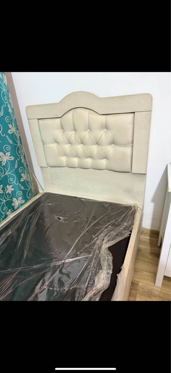 سرير مخزن نفر استعمال قليل نظيف اخو الجديد السعر ١٥٠ الف وبي مجال بسيط العنوان بغداد الحرية بغداد, العراق


**إذا كنت صاحب هذا الإعلان وتريد حذفه لأي سبب، رجاءا أرسل رسالة إلى الدعم الفني**