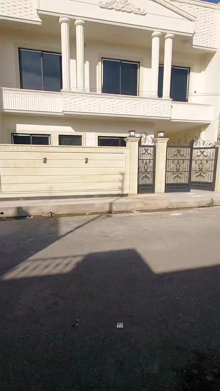 ⚜️عروض ( العصر الذهبي لتجارة العقارات والمقاولات )⚜️
____________________________________________________
🏠♦️ دار للبيع طابقين زيرو في حي البكر قرب جامع مجول
___________________________________________________

📌التفاصيل

♦️مساحة (150متر)

♦️واجهة ( 10 متر)

♦️ الطابق الأول ( 2 غرفة نوم وهول واستقبال ومطبخ وصحيات )

♦️الطابق الثاني ( 4 غرف نوم وهول وصحيات ).
___________________________________________________
للاستفسار / مراجعة مكتب العصر الذهبي لتجارة العقارات والمقاولات أو الاتصال على الارقام التالية ⬇️

📱***********

📱***********

📱***********
____________________________________________________
🛑علما أن مكتبنا يحتوي على (👷مهندس استشاري للبناء والمقاولات/⚖️محامي مختص في ترويج وتعقيب المعاملات) لاتمام اعمالكم علي يد المختصين بها . 
____________________________________________________
⚜️موقع المكتب حي النور قرب اسواق عبد الحكيم.
