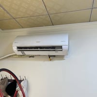 سبلت واحدطن  توسوت جديد مستخدم قليل سعر 225الف سبلت 2طن هيسنس حديث نظي...