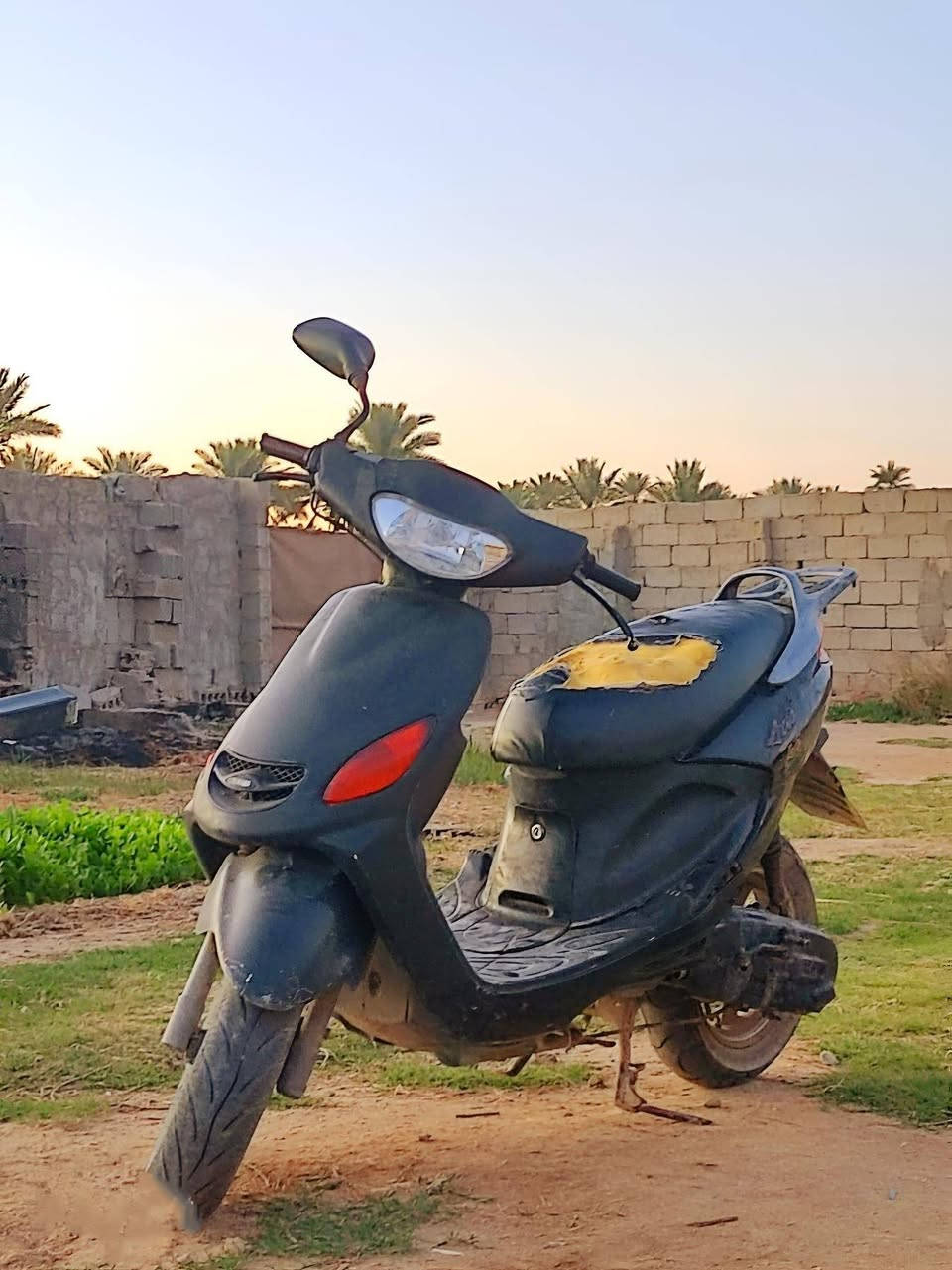 دراجة اكزز سرعة 100
شغالة نكرة سلف هندر لايت 
وهورن شلعة معدل مكينة نضيفة كلش 
السعر 300وبيهة مجال مكاني كربلاء معهد الفني تواصل خاص


**إذا كنت صاحب هذا الإعلان وتريد حذفه لأي سبب، رجاءا أرسل رسالة إلى الدعم الفني**