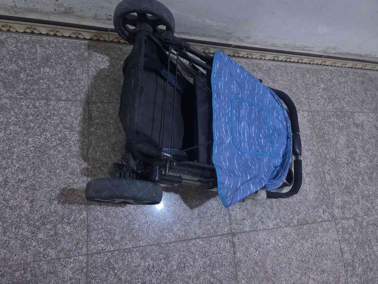 للبيع
 سعرها ٦٠وبيها مجال
مكانها الزبير
مستخدمه قليل


**إذا كنت صاحب هذا الإعلان وتريد حذفه لأي سبب، رجاءا أرسل رسالة إلى الدعم الفني**