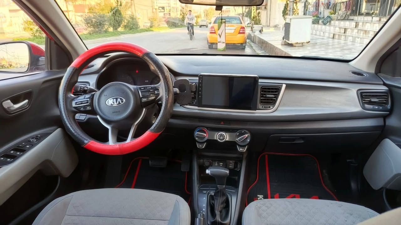🚗 للبيع كيا ريو هاتشباك 2018 خليجي 🚗

🥰سيارة نظيفة ومعتنى بها، اقتصادية في استهلاك الوقود ومناسبة للاستخدام اليومي والعائلي.

💰 السعر:علق بتم ويوصلك السعر برسالة على الخاص 

✅ موديل 2018 (خليجي)
✅ محرك 1400 سي سي
✅ ناقل حركة أوتوماتيك نوع (ATF)
✅ ممشى 67 ألف كم فقط 
✅ سلايد فتحة
✅ إشارات بالمرايا الجانبية 
✅ مرايا كهربائية قابلة للطي (شفط)
✅ نظام تثبيت سرعة (Cruise Control) 
✅ عجلات ألمنيوم (رنكات)
✅ وسائد هوائية (Airbags)

📍 الموقع: موصل حي الصديق

📞 للاستفسار: ***********
