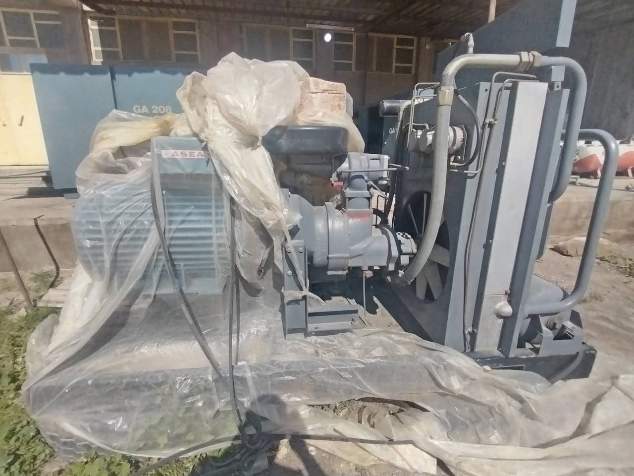 كمبريسر اطلس ٧٥ حصان ***********
