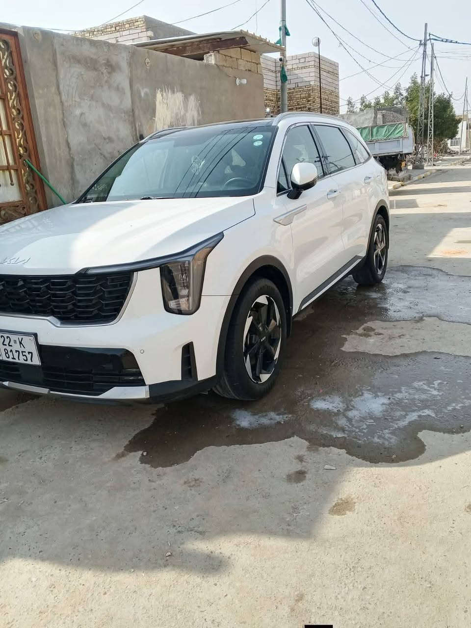 السلام عليكم سيارة سورنتو 24
مكفوله من كلشي سيارة نضيفه كلش
مكان الديوانية  ***********
