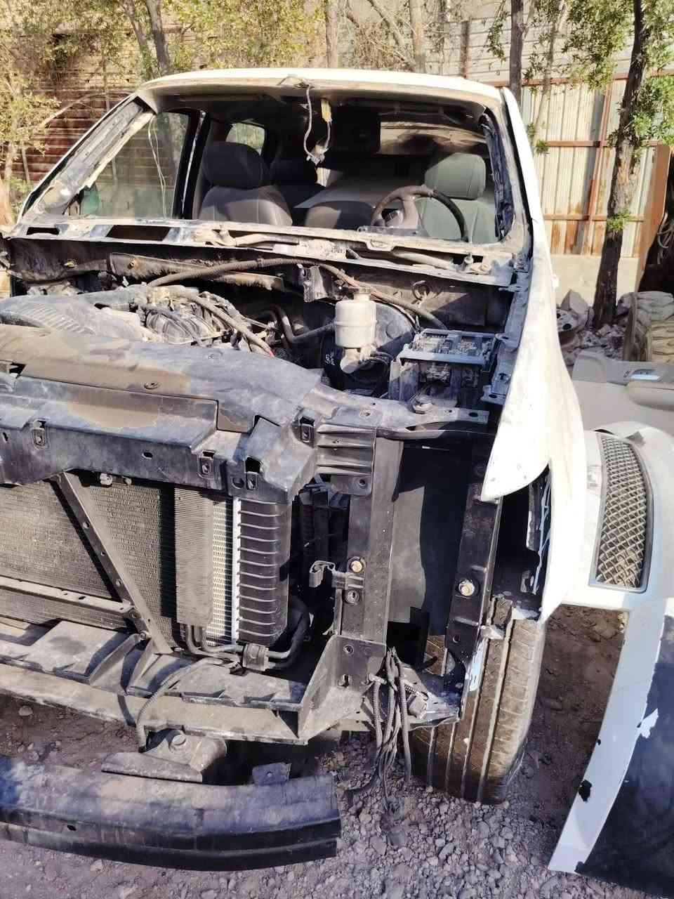 سلام عليكم سياره لبيع يوكن طويله بيه ضربه مدكر كدام سياره شقاله وقاضه كله كامله مكانه بصره ابو لخصيب ***********سعر 28ورقه
