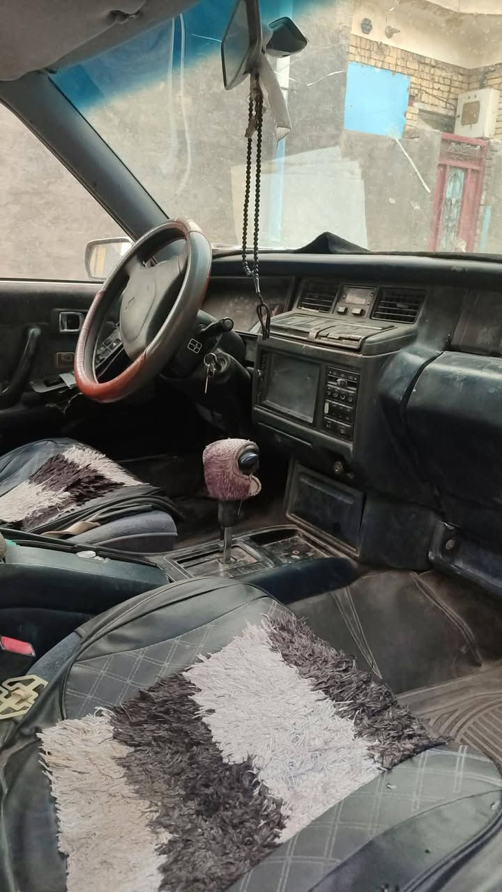 سلام عليكم سياره ارنب موديل 1995للبيع رقم بغداد مشروع وطني سنويه 2027 مداور ثاني يوم مكفوله من ضربه وكص ونقل جثه والعيب شرعي تبريد ثلج محرك وكير شرط فيفيتي فيشه وبطل اسود مكان الناصريه الشطره سعر 62 بيه مجال رقم صاحب  السياره‏‪0780 159 5548‬‏.   مكلف بنشره
