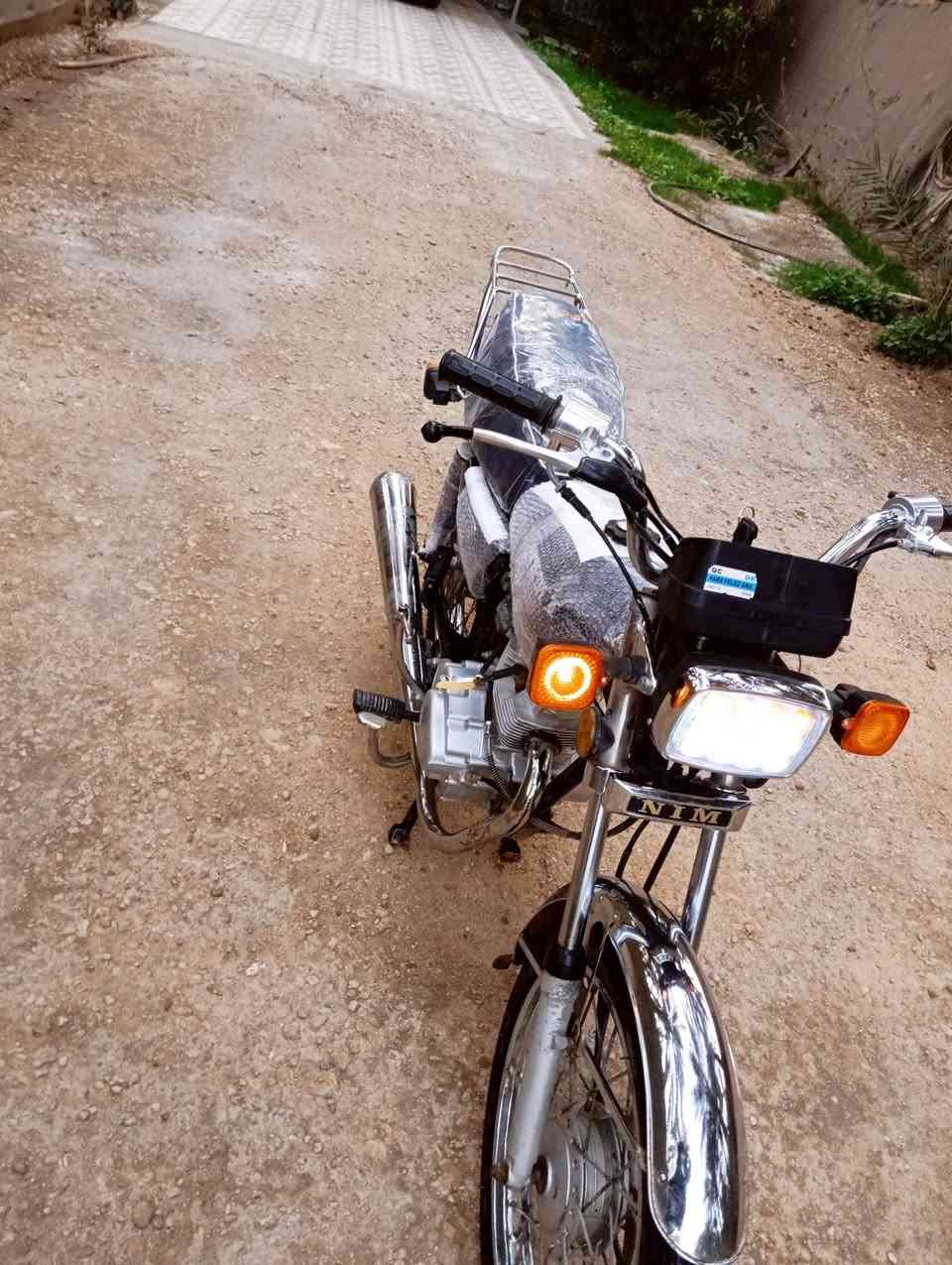 سلام عليكم
نامه امتياز موديل 2024 طالعه ب2025 اني مطلعها من الوكيل
دراجه كفاله عامه محرك ما مفتوح ولا برغي 
اوراق اصولي 
مابيها كل نقص كامله مكمله ولا شخط نضافه 100%
سعر 575 الف 
مكان بابل قضاء المحاويل 
***********
