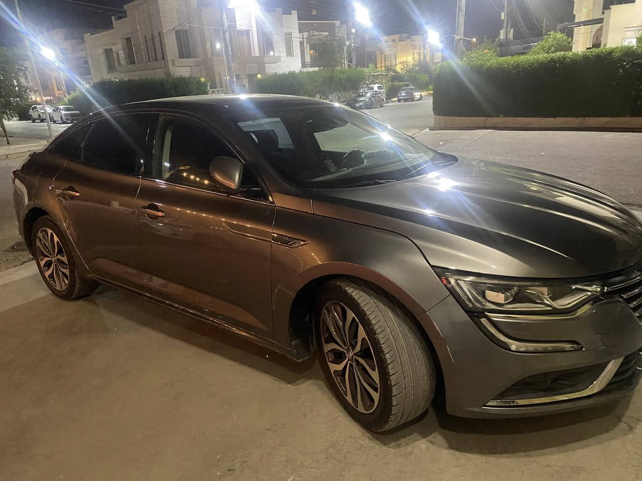 2018 
فول مواصفات 
مكفول 
١١٠ الف ماشي 
١٢١$ و مجال 
***********
