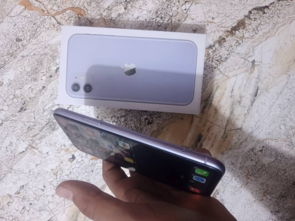 ايفون 11 عادي مكفول كفاله عامه ونضيف الذاكره 128  بطاريه 88 جهاز بطاريته بلاد بس شاشه مبدل واصليه وفيس ايدي شغال كله شغال غراضه كامله كارتون وياه كيبل  السعر 195 عمارة, ميسان


**إذا كنت صاحب هذا الإعلان وتريد حذفه لأي سبب، رجاءا أرسل رسالة إلى الدعم الفني**