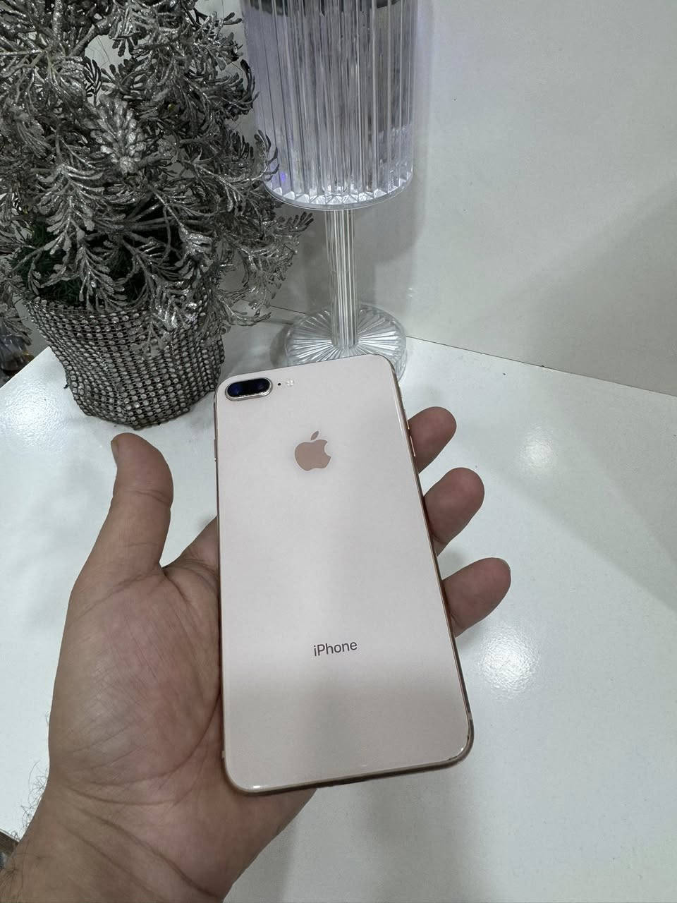 � آيفون 8 بلس للبيع – 
الجهاز نظيف 100% ويشتغل تمام بدون أي مشاكل
الذاكرة 64 جيگا
مفحوص وجاهز للاستخدام

بيه فطور خفيف بالشاشة ما يأثّر نهائيًا على اللمس أو الأداء

💰 السعر مغري: 75 ألف 
📞 اتصال / واتساب: ***********
📍 المكان: بغداد – البياع
