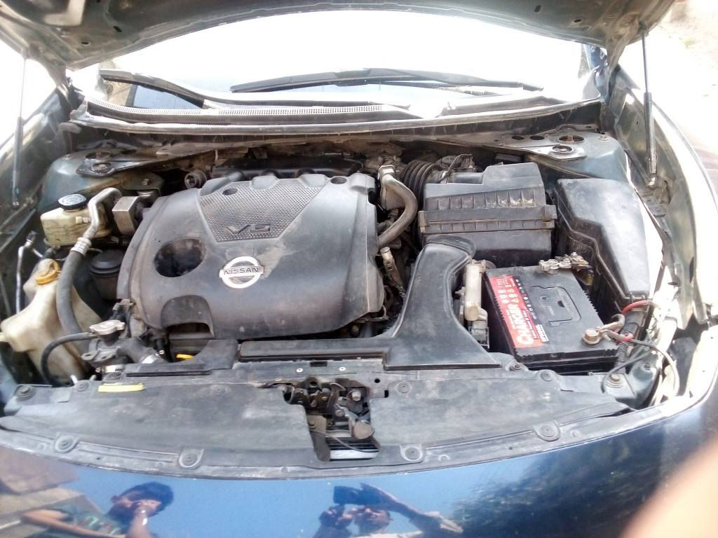 تحيه طيبه نيسان مكزما2010بغداد بسمي وارد امريكي حادثه جاملغ لايمن وباب خلفي مصبوغه عام اثر جراد محرك وكير جدد شادهن  من سوق بغداد سياره فول مواصفات فتح مري شفط كرسي كهرباء مثبت سرعه مكاني بغداد سيديه سعر77وبيه بيه سونار مجال***********و*********** بغداد, العراق
