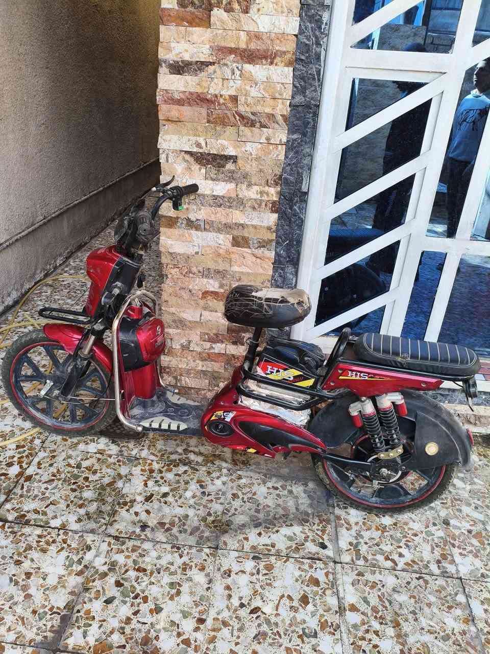 السلام عليكم دراجة شحن نوع HISللبيع 
موديل 2024 سبب العطل ممعروف لان دراجه متروكه  
رايدها ب 150 نهايتها مكان بغداد الدوره ابو دشير


**إذا كنت صاحب هذا الإعلان وتريد حذفه لأي سبب، رجاءا أرسل رسالة إلى الدعم الفني**