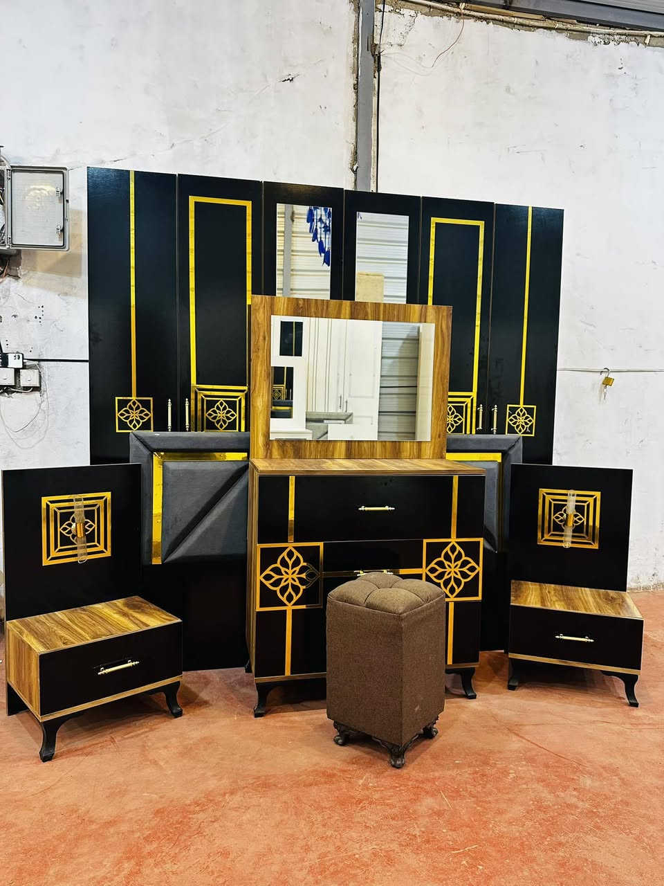 💗 غرفة تركي مستخدم
🛏️ 6 قطع كاملة
💯 نظافة 95%
🚪 نظام أبواب مرتب

🪛 شد مجاني
🚚 نقل مجاني
💎***********
