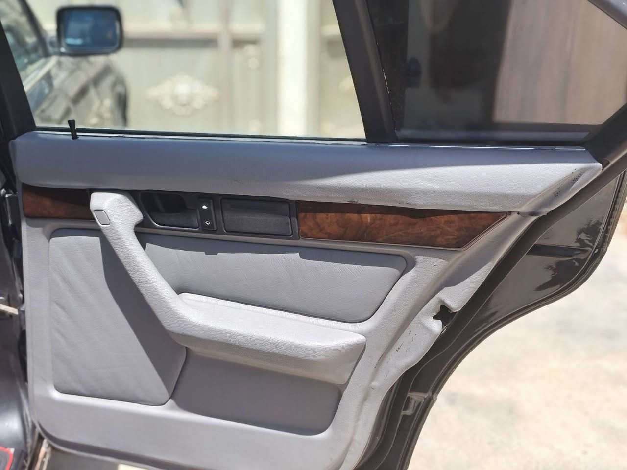 به ناوی خوای گه وره bmw ۱۹۹۰ فول فول ٥٢٥ ئوتوماتیک ته برید له سه ر سویچ ناغورفه ی لوک له ره سمه که جوانتر نه بوو هه قت بی ٤ تایه و ویلی بیلادی کامل پیش و دوای کراوه به ۹۵ پیش پان دوای M کاره بیات به شه رت گیری سه قه ره ئه قلی ۲۸۲ شتی نمونه ره قه م و سه نه وی به سه ر چوه به س به شه رتی ته حویل و خرامه سه یاره که هی ماله و هي ما عره ز نیه ژ.م ۷۷۰۹۱۳۵۸۰۸. شوین سلیمانی


**إذا كنت صاحب هذا الإعلان وتريد حذفه لأي سبب، رجاءا أرسل رسالة إلى الدعم الفني**