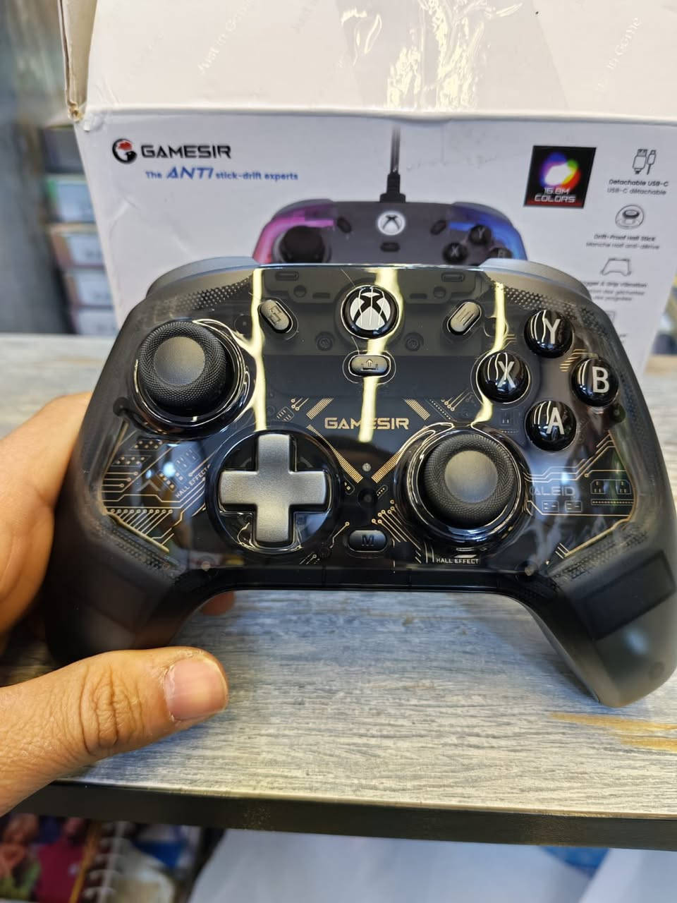 السلام عليكم ورحمة الله وبركاته
قيم وخذ  جديد بعده 

***********
