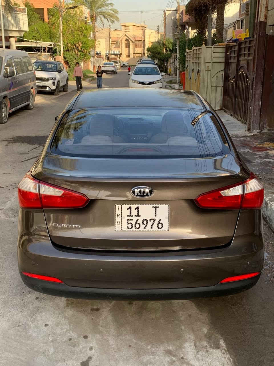 السلام عليكم
سيراتو2015خليجي سياره جاهزه مناقصها اي شي 
السعر 117$بيها مجال
تخم تاير وحداديه كله جديد

هزه وارقام جديده بأسمي 

كير مكينه ممفتوحات بلاديه

سياره نضيفه واحلى من الصور 

مكينه 1600.DOChدوش

مكفوله من ضربه وصبغ فقط باردات بسيطه 

ماشيه 118km

مكانها بغداد/الغزاليه 

هـ***********
