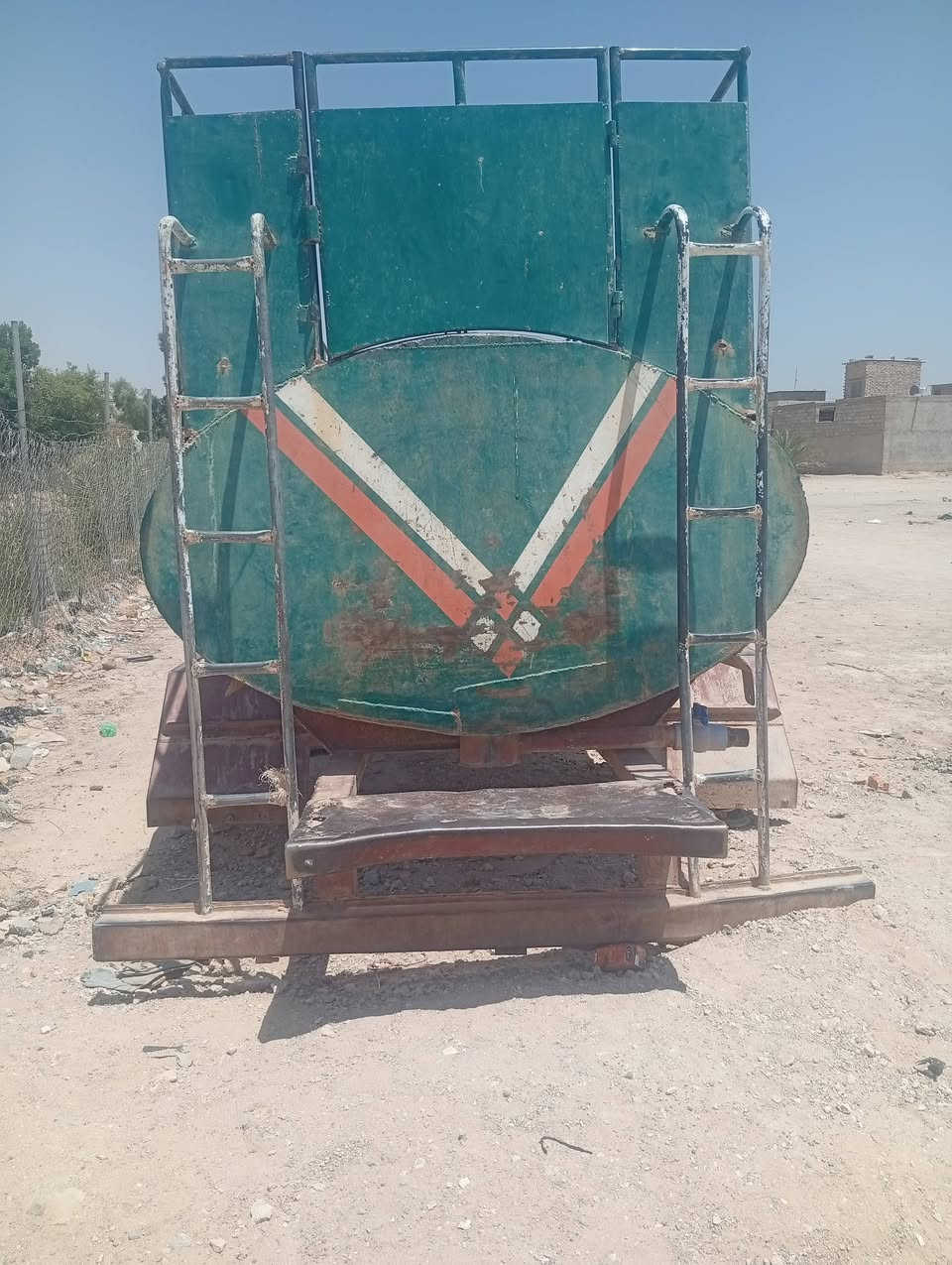 تانكي للبيع ***********
