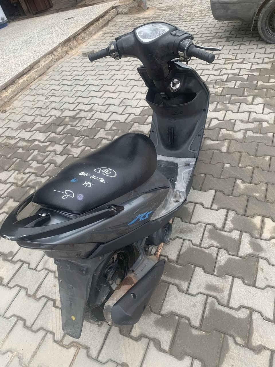 ماكس 120 عدله. صالهة شهرين نازله. رمبه مكينه برغي. ممفتوح بيهة سهله معدل. خير. من الله. كامله سلف هندر كهربائيات كلهة. كامله. الدراجه. ما بيهة اي نقص أوراق كامله.  السعر 575 بيهة. مجال حگ الجيه لاستفسار *********** مكاني بغداد الحسينية. مال راشديه
