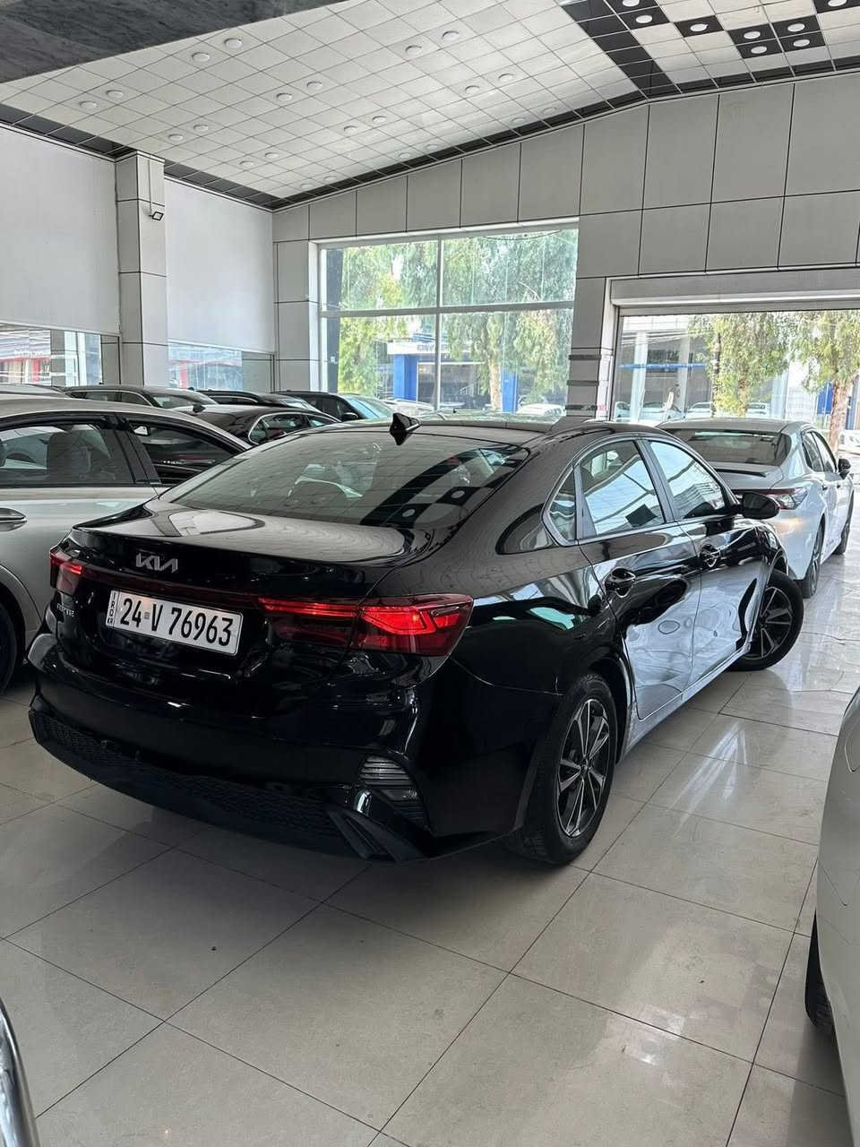 ✅سلام وعليكم
✅كيا فورتي موديل 2022

✅ ماشي 56 الف مايل    

✅سيارة مرقمه دهوك و بسمي 

✅سيارة ضرر جاملغ امامي جها سكن و حافت بوليند بدون دواخل  و بيها ثلاث قطع كلير امريكي بدون ضرر 

✅مواصفات 
✅تحكم استيرن جهتين
✅كروز سرعة
✅تحديد مسار
✅ايقاف ذاتي 
✅رادار امامي وخلفي 
✅ويل كب 
✅حساس تاير
✅شاشة كبيره تدعم كار بلي واير ليس 
✅كامره دواره 

✅محرك 2000 دوش 
✅سرعة ثلاث وضعيات قياده 
 
✅بعد بيها مواصفات هواية 

✅مكان سيارة دهوك افروستي 

✅للاستفسار اتصل على ارقام تاليه

***********✅

***********✅
