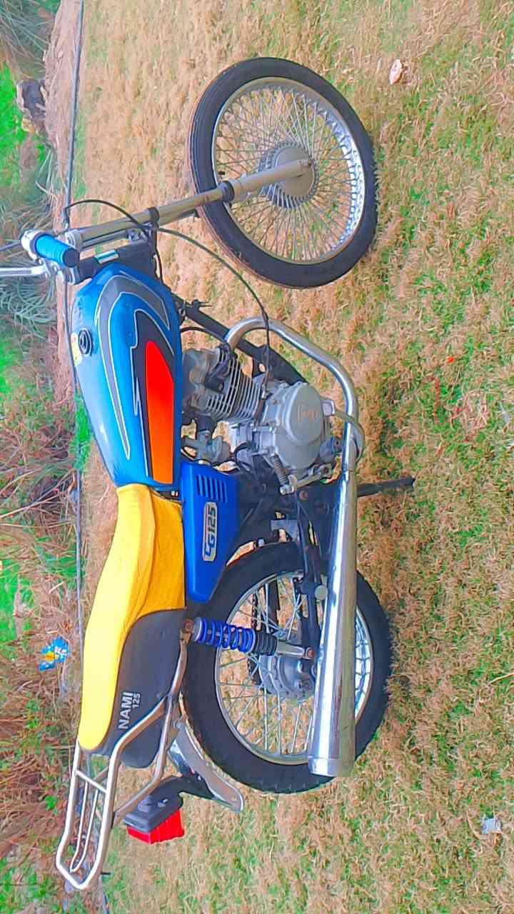 السلام عليكم اربعه كير كلك البيع موديل 18 تايرات نضيفات مكينه نضيفه شاصي مكفول الدراجه أحله من الصوره والشراي يجي خاص


**إذا كنت صاحب هذا الإعلان وتريد حذفه لأي سبب، رجاءا أرسل رسالة إلى الدعم الفني**