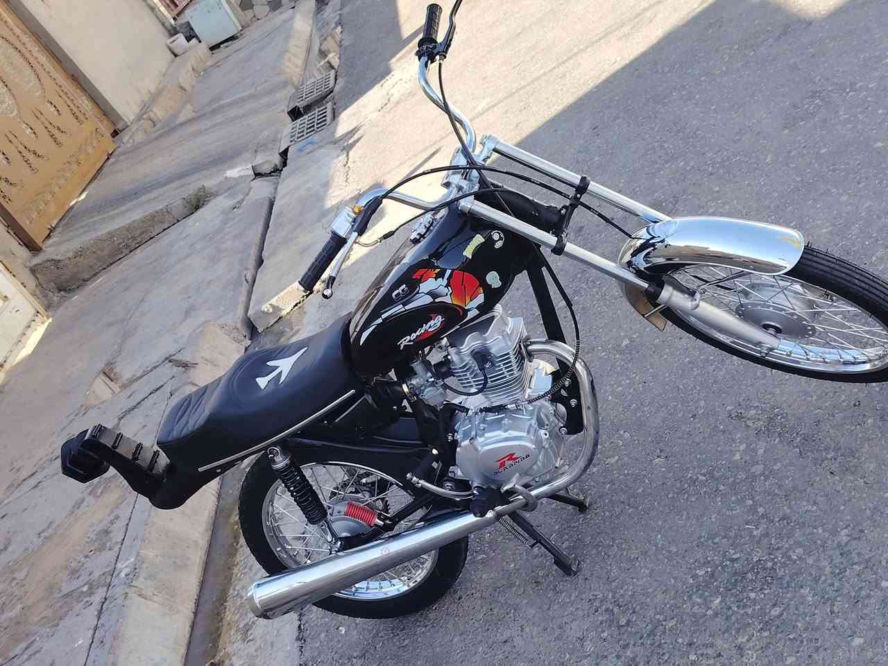 للبيع سعر 525  بي مجال ***********
