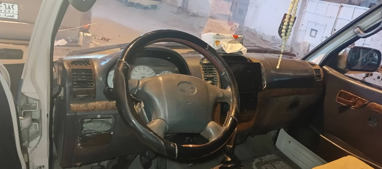 يا الله السلام عليكم سيار البيع جنبي شرطيه موديل 15 سيار احر تحول ثاني اليوم مكينه كير جديد سيار حلو تجي شوف بعينك سعر 60بيهه مجال هذا رقمي ***********
