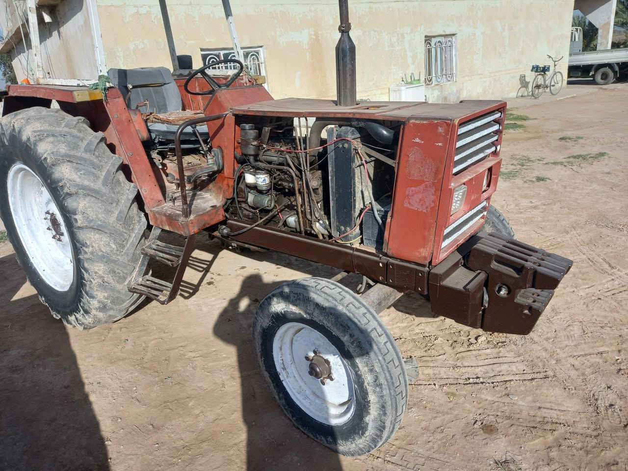 فيات البيع موديل ٨٤ مكفوله محرك وكير وكسن مكان بابل جبله ***********
