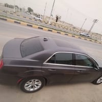 كرايسلر 300 • موديل ٢٠١٥ وفوق • تحويل مباشر