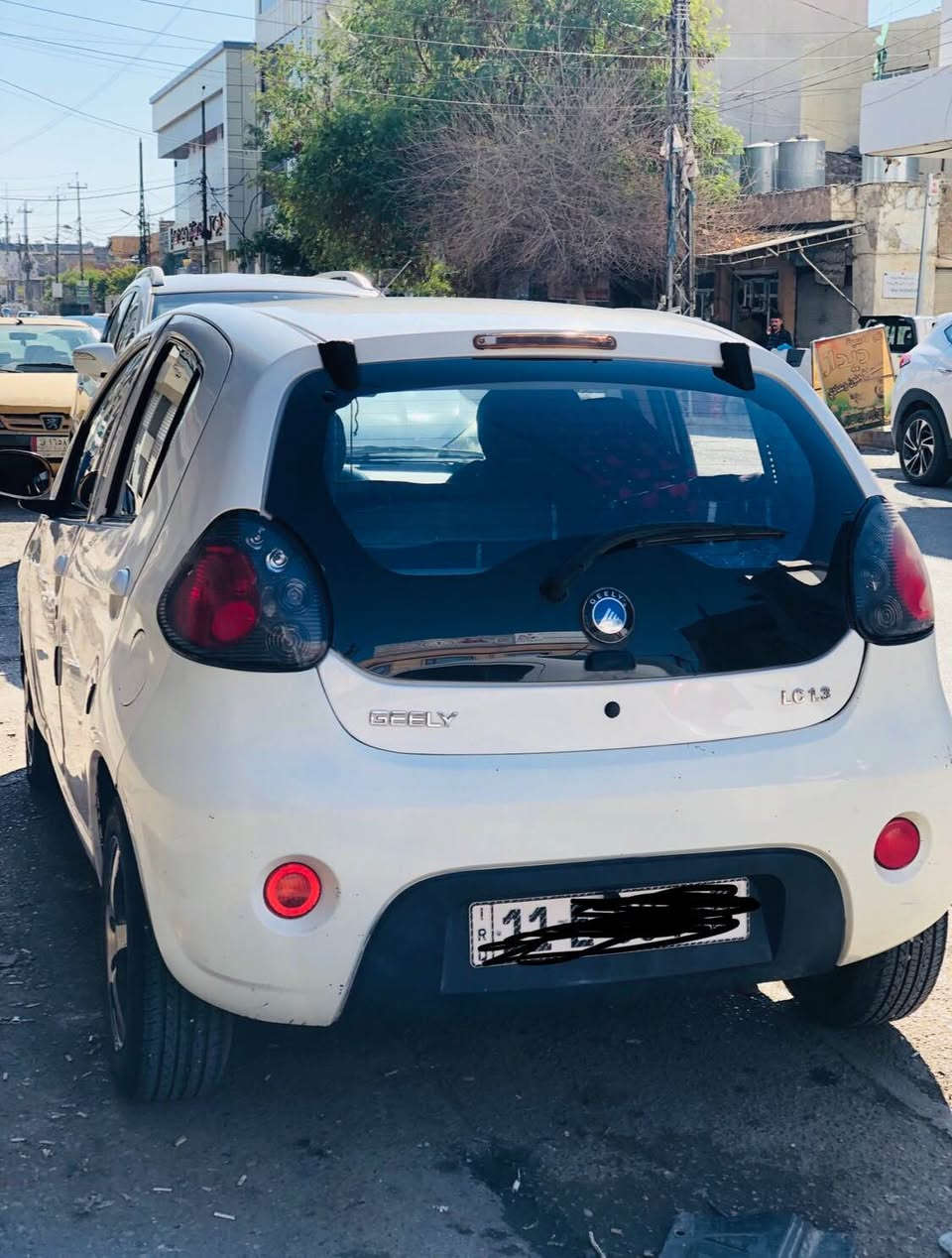 • مۆدێل: ٢٠١٣
• گێڕ: ئۆتۆماتیک
• ڕەنگ: سپی
• مواسەفات: فول مواسەفات، ناوی خاوێن، جام کارەبا، ئەی بی ئێس.
• بارودۆخ: زۆر خاوێنە و بێ عەیبە، مەکینە و گێڕ و تەقە و ڕەقەی بە شەرت،
• سەنەوی و ژمارە: ژمارە بەغدادە و سەنەوی بەناوی خۆمەوەیە و تازەیە (هەموو شتێکی بە شەرتە).
• نرخ: (53 گەڵا).
• ناونیشان: (كەركوك).
• بۆ پەیوەندی: [***********]

_____________________________
• الموديل: 2013
• ناقل الحركة: أوتوماتيك
• اللون: أبيض
• المواصفات: فول مواصفات، داخل جمیل، جامات كهرباء، نظام ABS.
• الحالة: نظيفة جداً وبدون عيوب، المحرك والكير والبراغي كلها بشرط الفحص. توجد بعض النواقص البسيطة جداً (وردة).
• السنوية واللوحات: رقم بغداد، السنوية باسمي الشخصي وجديدة (تحويل وبراءة ذمة بشرط).
• السعر: ( 53 ورقة ).
• الموقع: (كركوك ).
• للاتصال: [***********]
_________________________ كركوك, العراق
