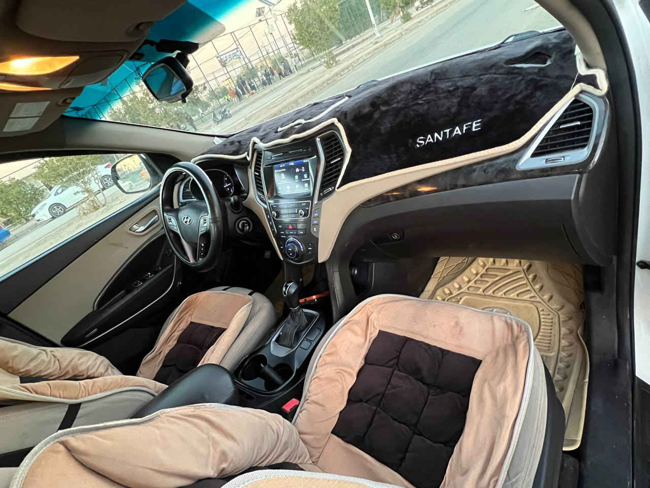 السلام عليكم
سنتافي كراند موديل 2017
رقم بغداد باسمي سنويه 2029
6سلندر حجم 3600
السيارة 7 راكب 
لد نهاري وكشافات Led 
❄️تبريد ثلاث قطع
كشن السايق كهرباء
شاشة تدعم apple car play & android auto 📱📲
كامرة خلفية دوارة 🎥
تخم تاير جديد
باتري جديد
سيارة جاهزة وكاملة 
السيارة وارد امريكي صور حادث موجوده ب منشور بدون ضرر داخلي 
سعرها جدأ مناسب 135 بيه مجال 
📞رقم الهاتف ***********
📍مكان السيارة نجف
