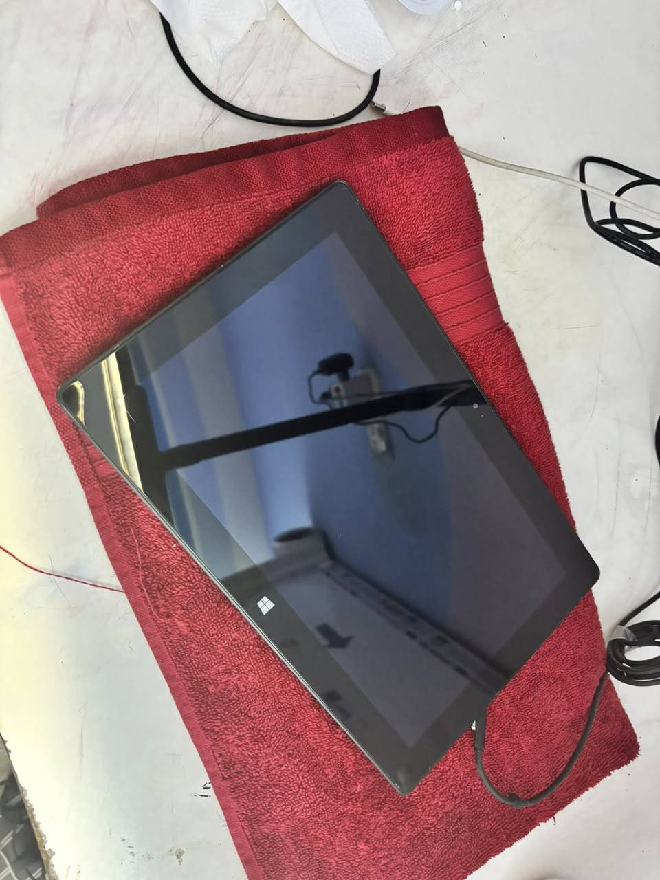 لابتوب سيرفس آخر قطعة على اول تم ٨٠ الف وبالعافية
رام ٤ 
هارد ١٢٨ 
كور اي فايف 
وندوز 10


**إذا كنت صاحب هذا الإعلان وتريد حذفه لأي سبب، رجاءا أرسل رسالة إلى الدعم الفني**