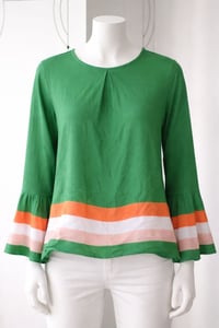 ملابس • بنات • للبيع