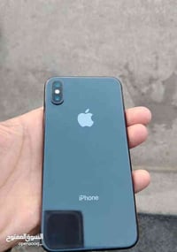 ايفون اكس عادي   لجهاز ممفتوح ابد  ذاكرته 64  بطاريته 69   فقط بي فطر ...